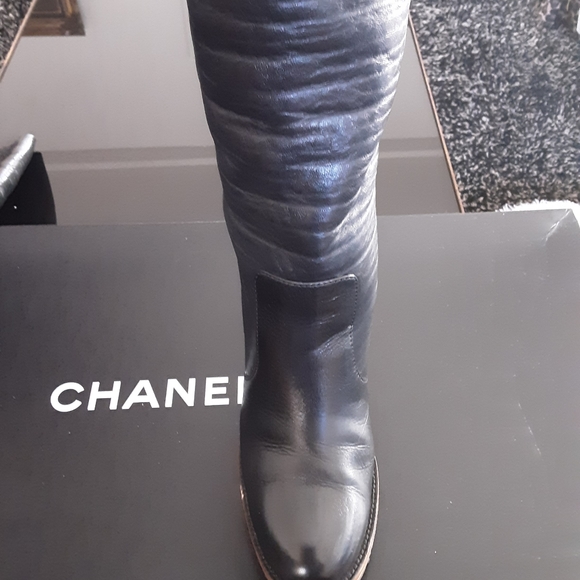 Chanel boots - Picture 5 of 10